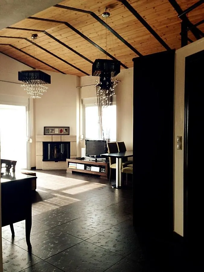 Wide-View & Quiet Apartment Chania 干尼亞